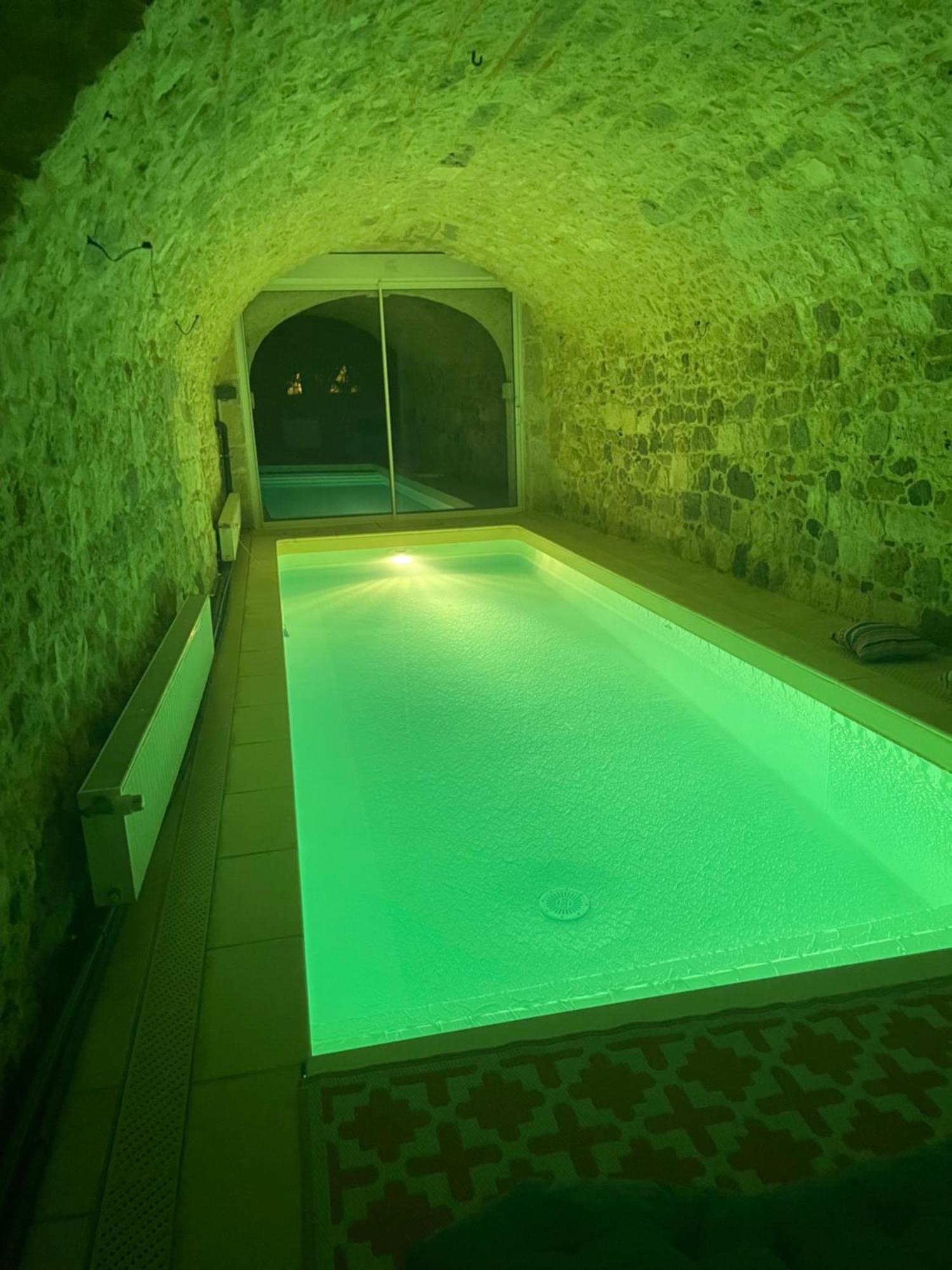 Avec Acces Piscine Et Jardin Dans Particulier * Nérac